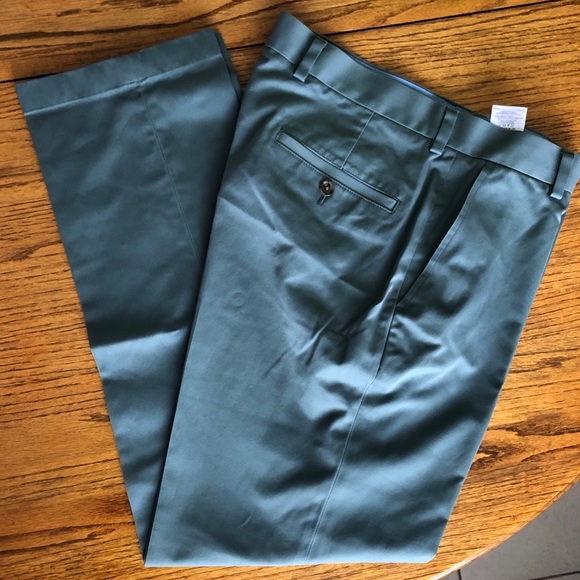 brooks brothers lightweight advantage chino clark